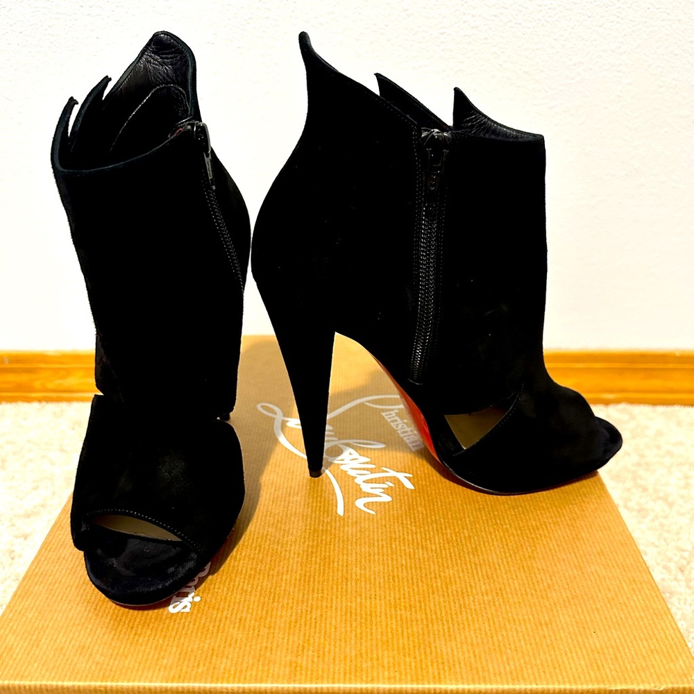Christian Louboutin Black heel booties size 37
